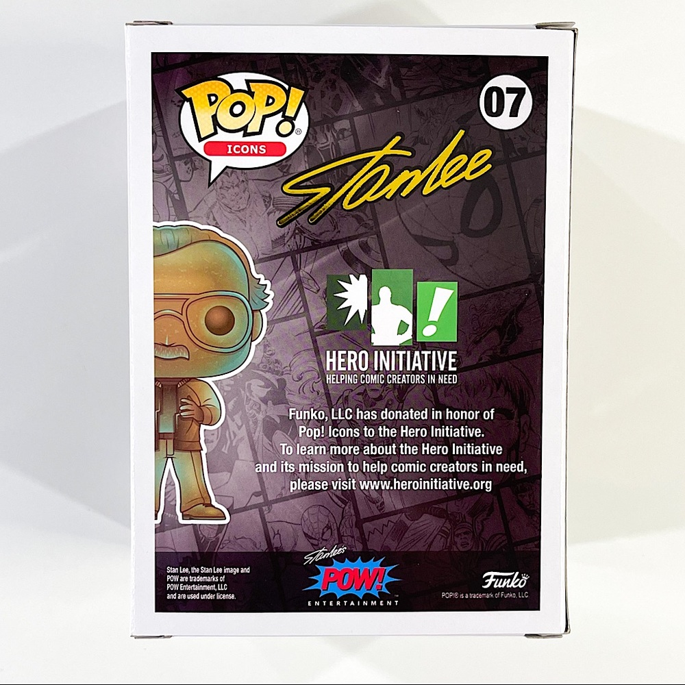 Stan Lee #07 PATINA Funko Pop! Icons Vinyl Figure - Picture 2 of 7